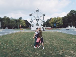 La Famille Qui Voyage à Atomium