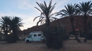 Camping sauvage à la palmeraie de Tafraout