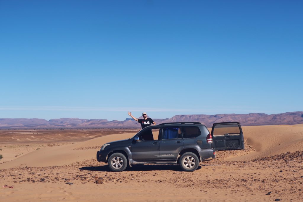 Voyage au Maroc Desert Sahara Erg Chegaga excursion en 4x4